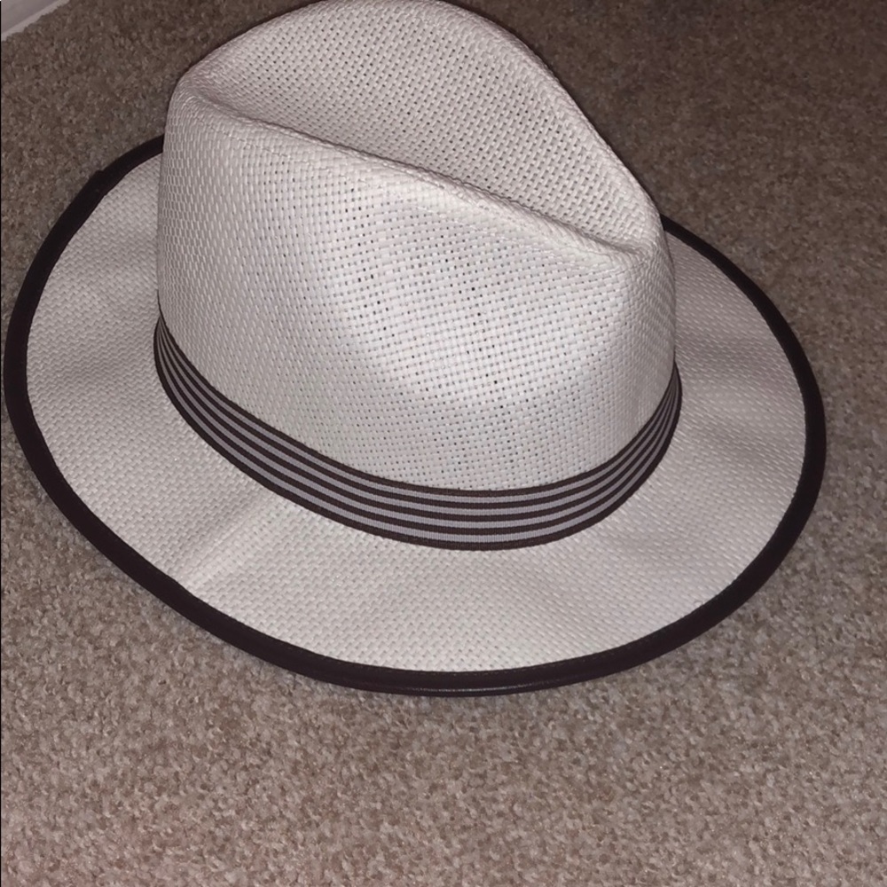 Henri Bendel white and brown panama hat